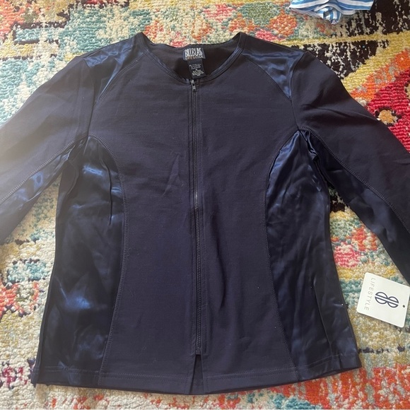 bill blass Tops - Billblass lifestyle sweatshirt blue women’s size M